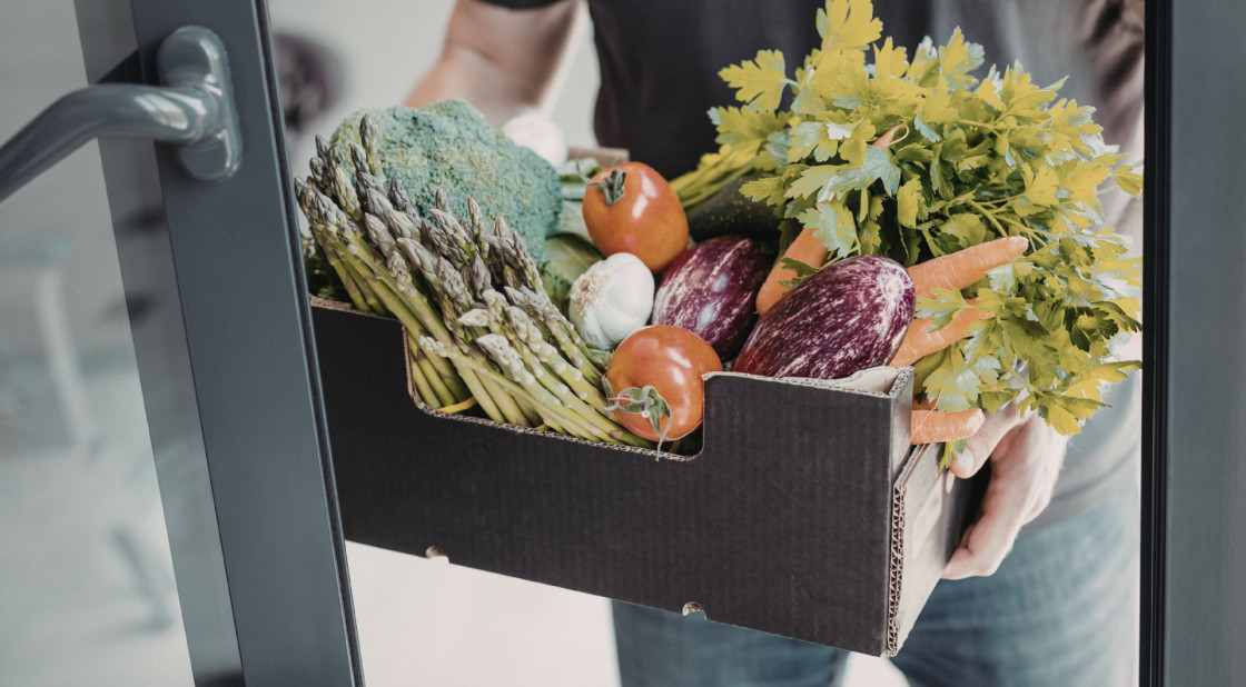 Vibrant fresh vegetables delivery, showcasing healthy produce for delicious meals at home.